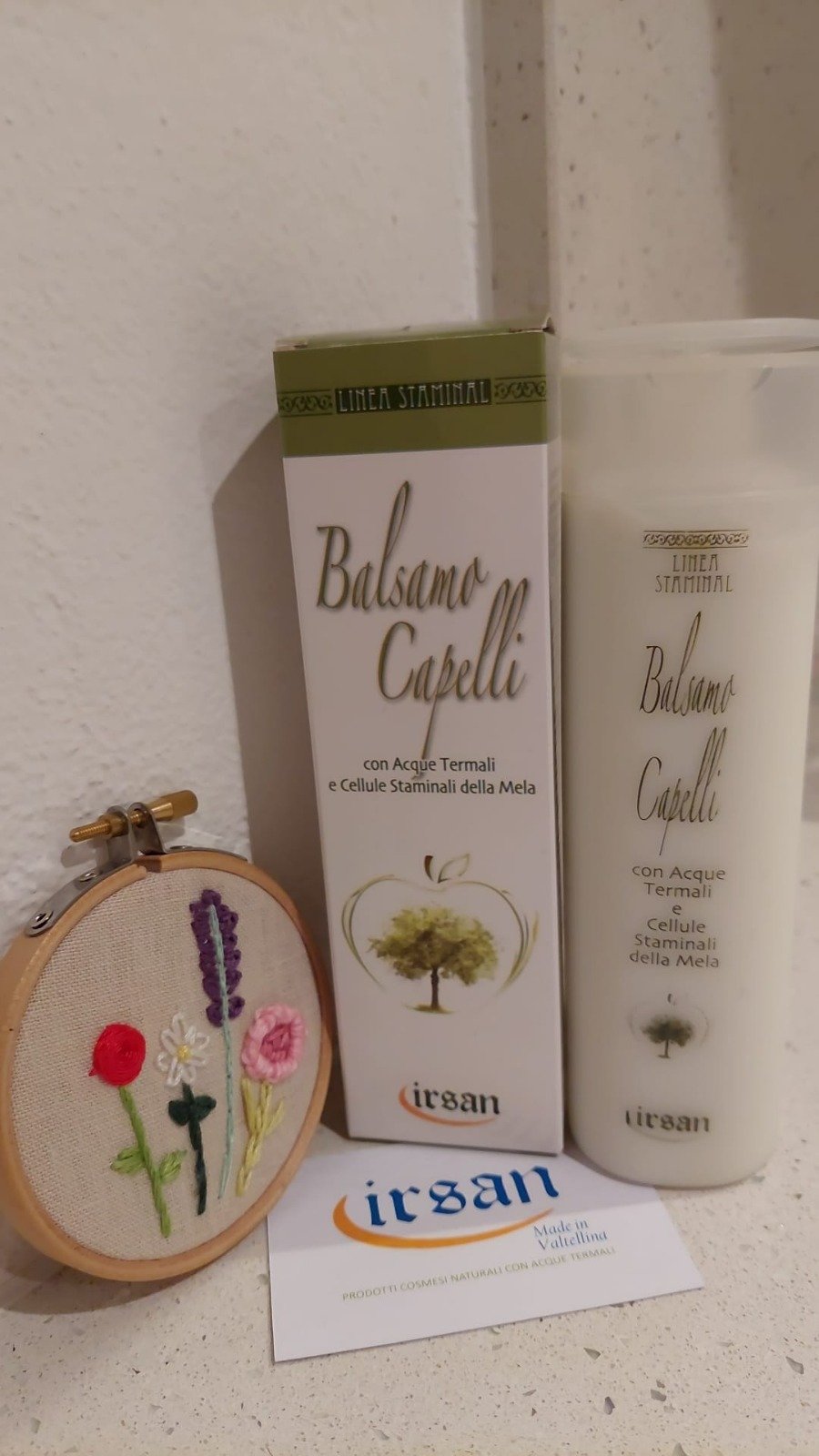 BALSAMO CAPELLI ALLE CELLULE STAMINALI DI MELA
