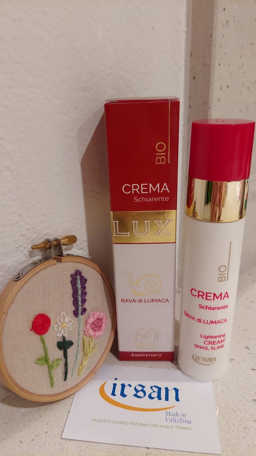 CREMA SCHIARENTE CON BAVA DI LUMACA E RESVERATROLO