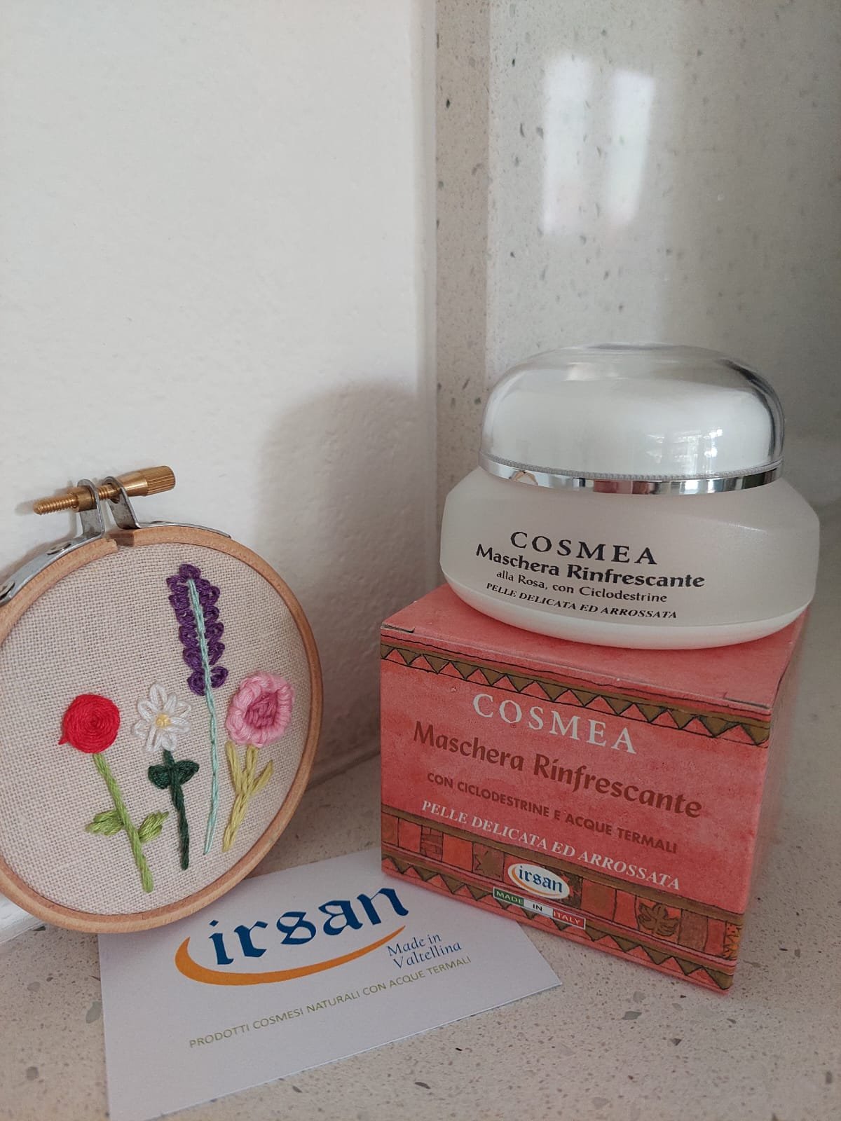 MASCHERA RINFRESCANTE ALLA ROSA